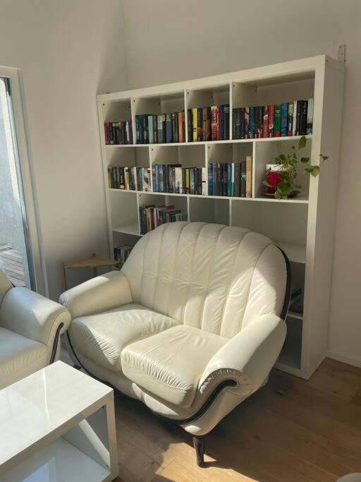 Stilvolle Wohnung Mit Terrasse/Garten Vienne Extérieur photo